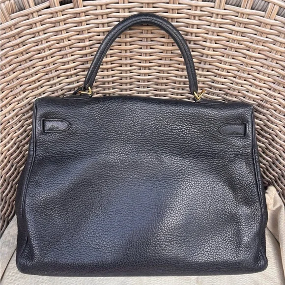 Authentic HERMES KELLY 35 taurillon black leather gold hardware - Picture 2 of 16